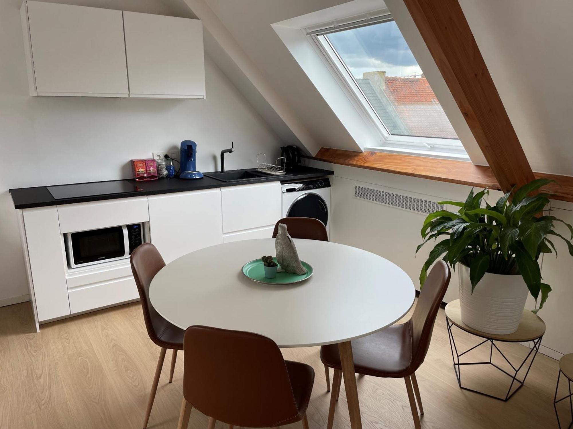 Appartement Lovely & Stylish At P36 Gent, Near The Center